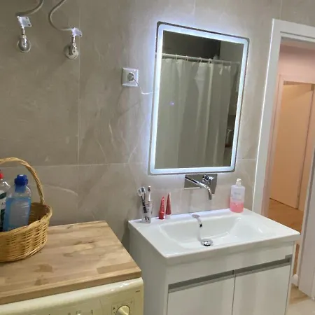 Dea's Apartman *